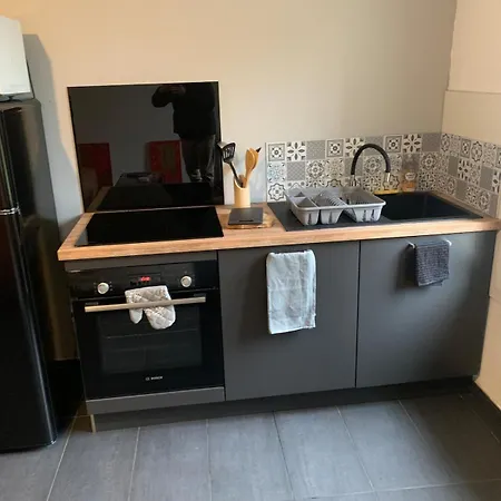 T2 Voltaire Apartmán Niort