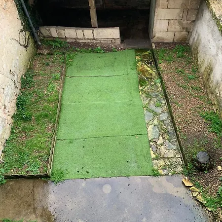 T2 Voltaire Apartment Niort